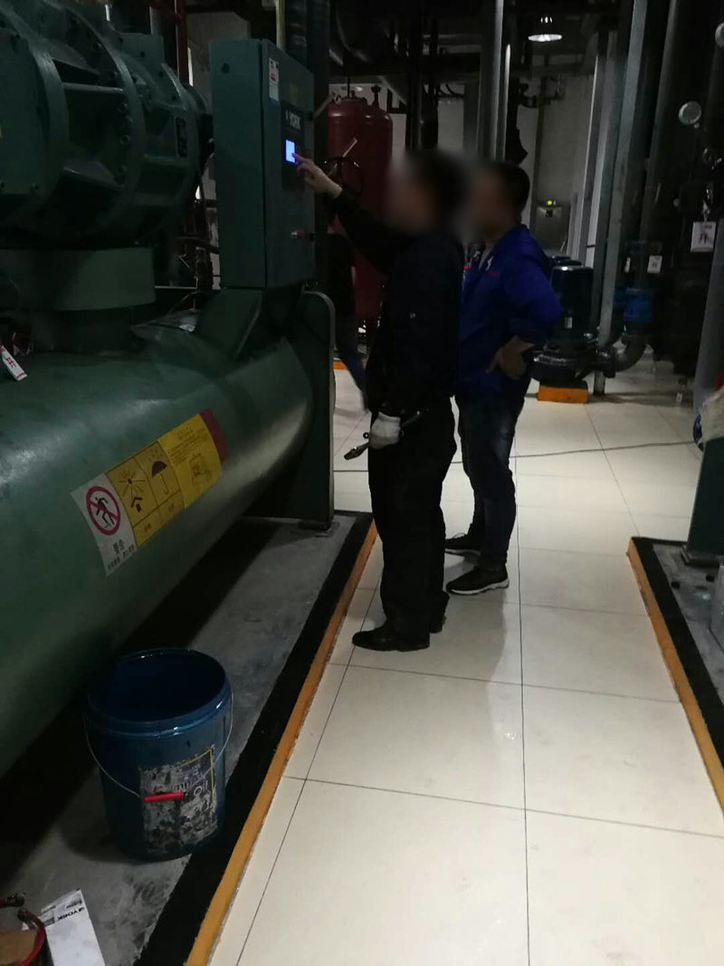 中央空调维修保养